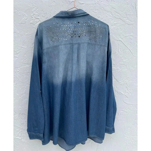 Avenue Womens Long Sleeve Embellished Button Down Denim Shirts Blue Sz XL - Picture 2 of 14